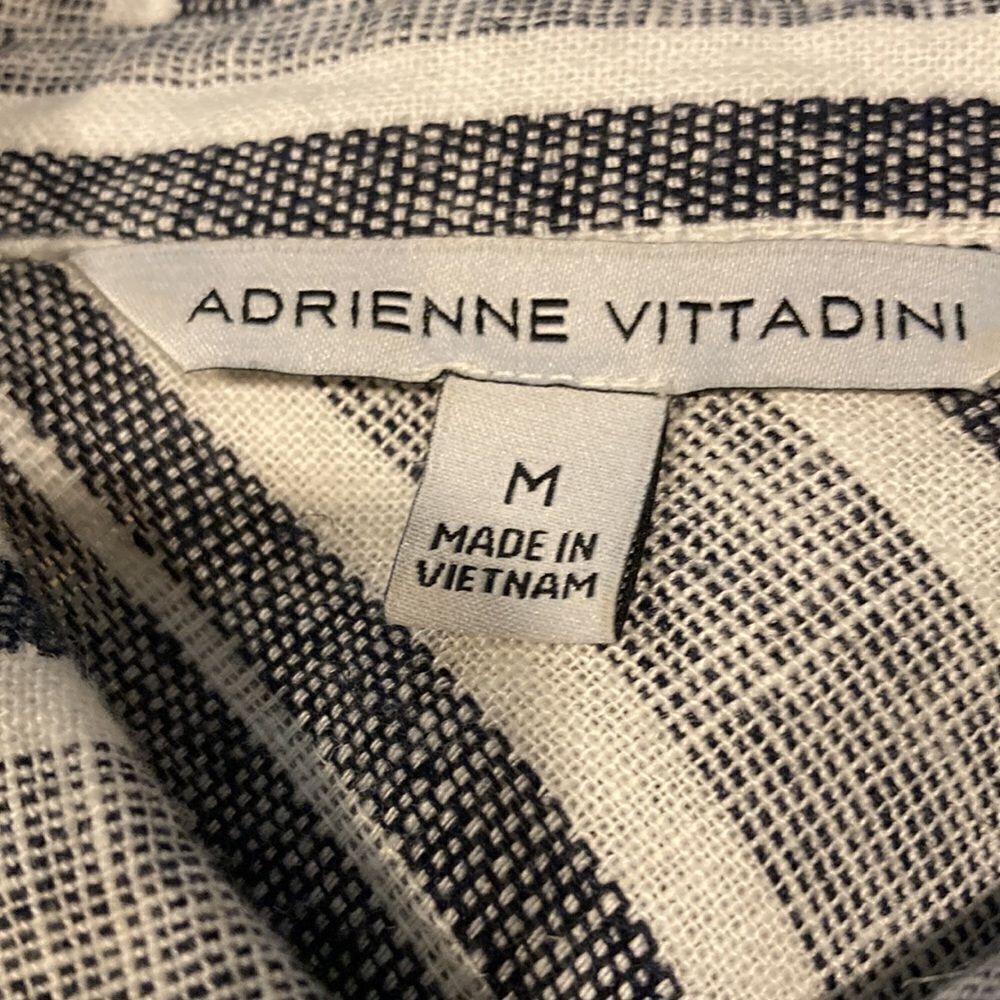 Adrienne Vittadini Linen striped dress Medium - Picture 4 of 11
